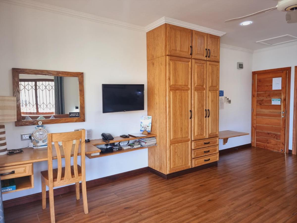 Drake Seaside Studio Apartments 贝尔欧布莱 外观 照片