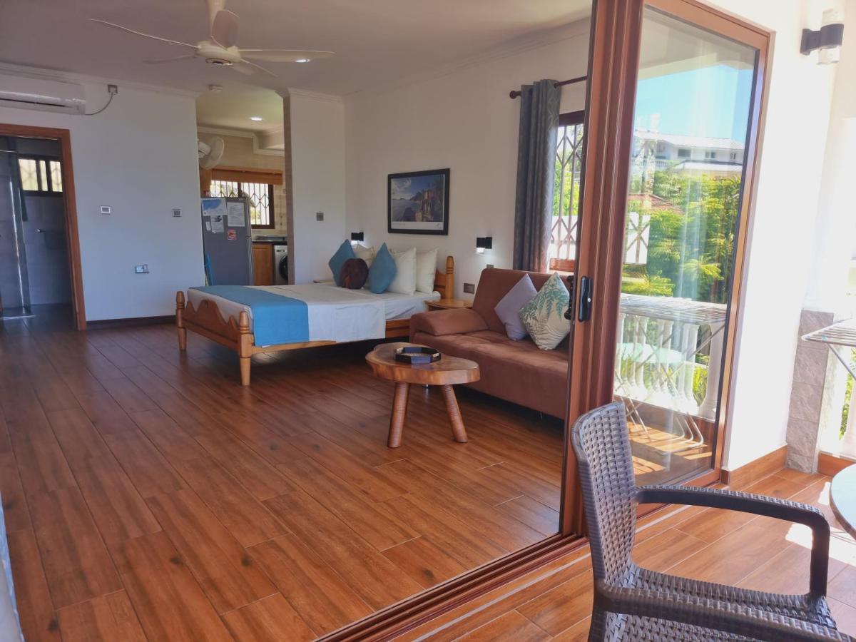 Drake Seaside Studio Apartments 贝尔欧布莱 外观 照片