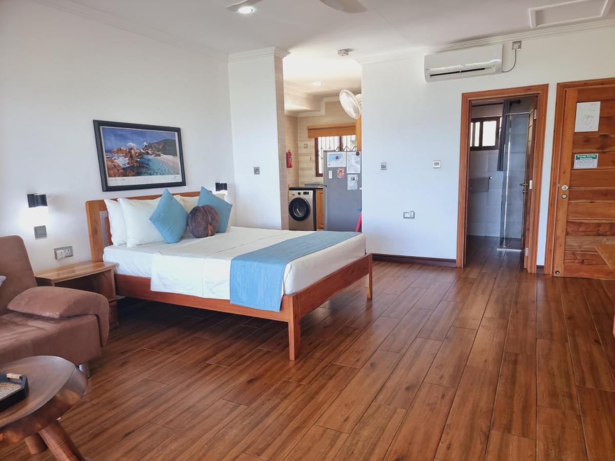 Drake Seaside Studio Apartments 贝尔欧布莱 外观 照片