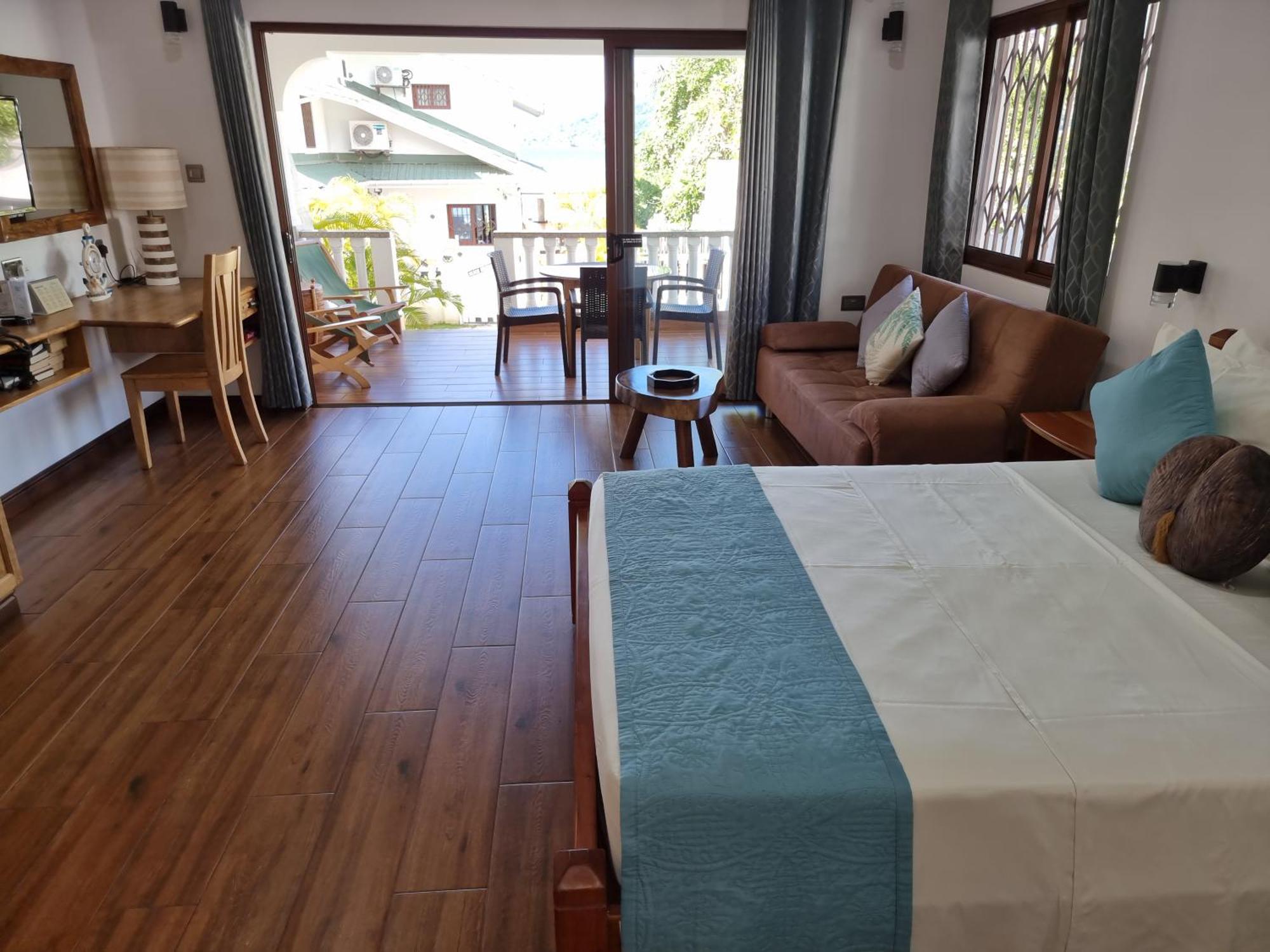 Drake Seaside Studio Apartments 贝尔欧布莱 客房 照片