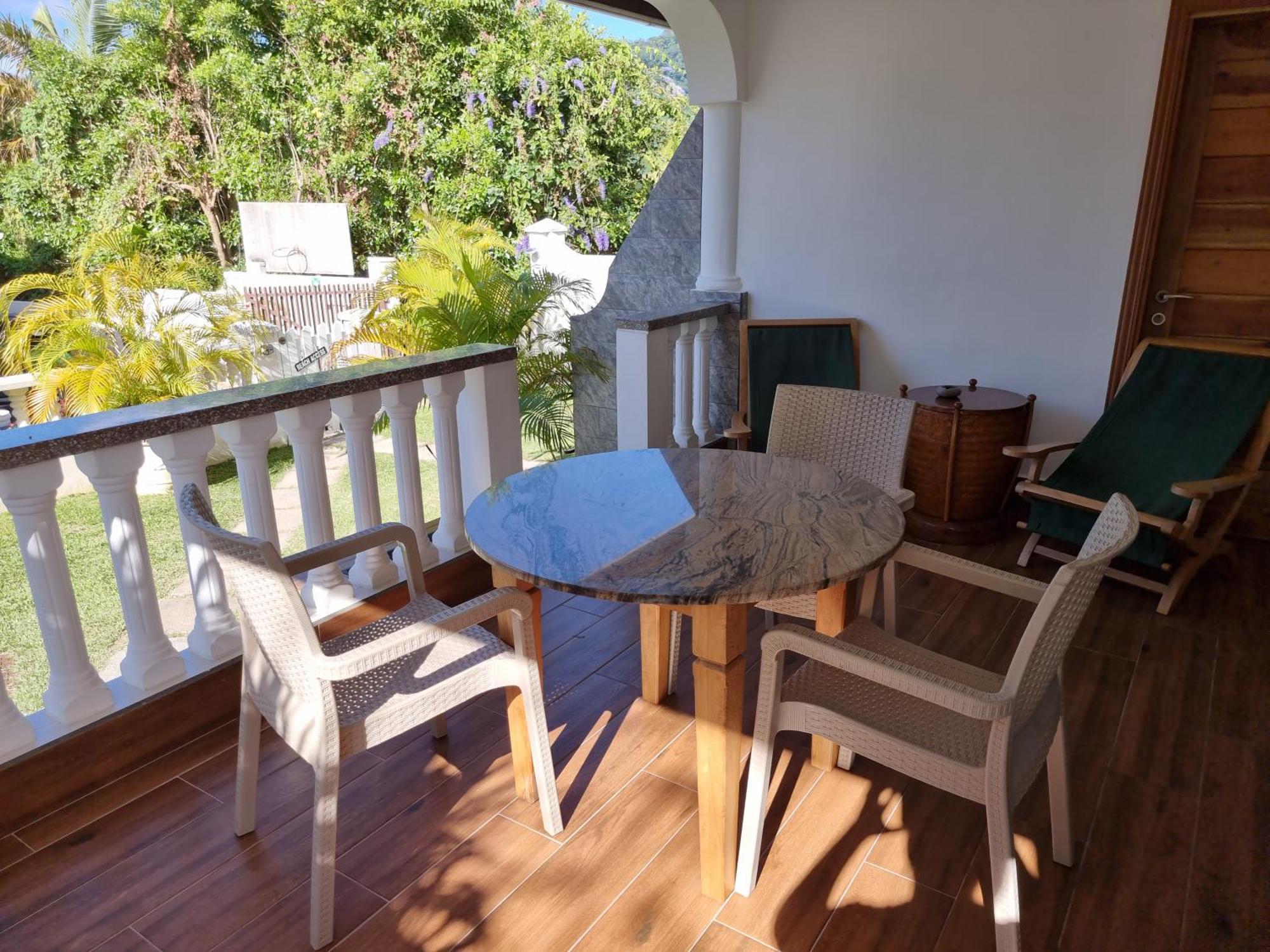 Drake Seaside Studio Apartments 贝尔欧布莱 客房 照片