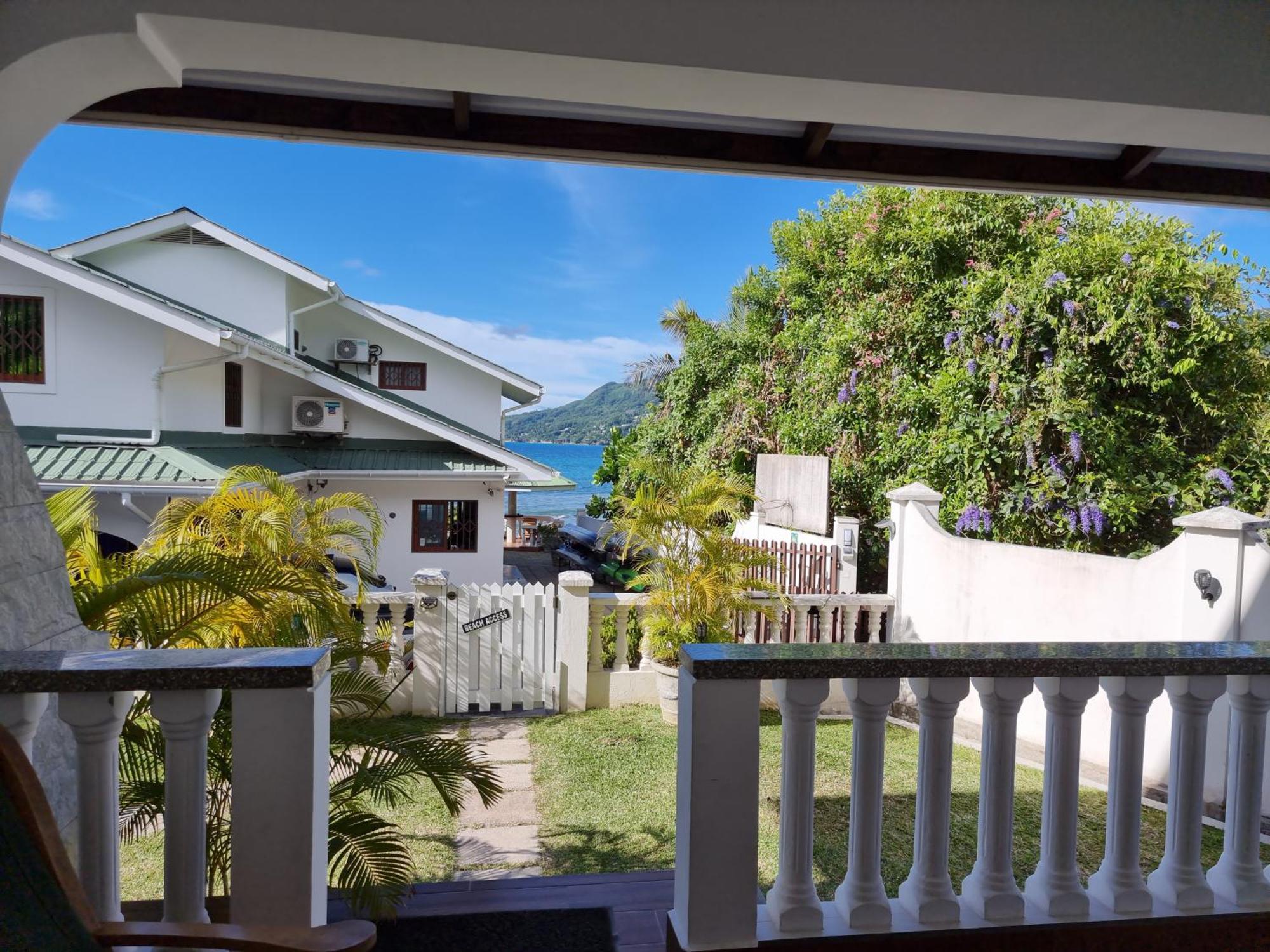 Drake Seaside Studio Apartments 贝尔欧布莱 客房 照片